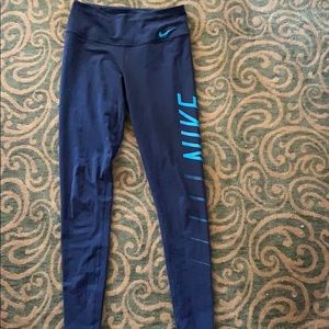 Nike leggings